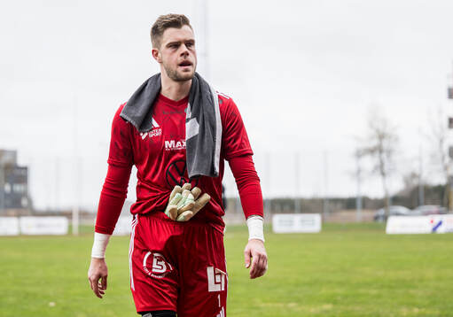 Ängelholms målvakt Robin Streifert deppar
