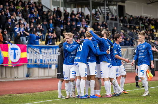 Trelleborgspelarna jublar