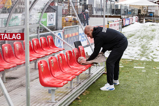 Förberedelser på Stora Valla