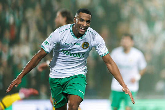 Hammarbys Paulos Abraham jublar