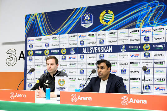 Mjällbys tränare Karl Marius Aksum och Hammarbys tränare
