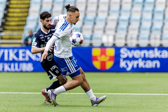 Värnamos Noah Shamoun och IFK Norrköpings Moutaz Neffati