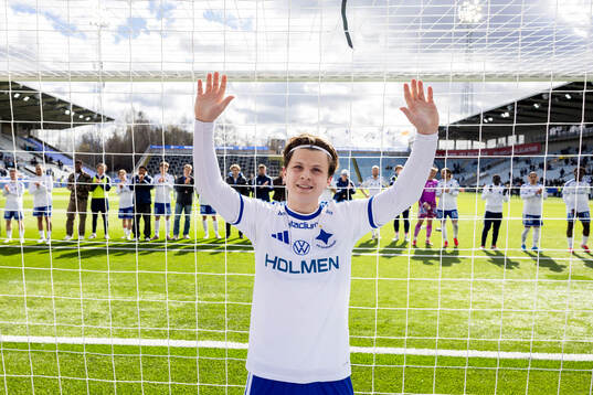 IFK Norrköpings Axel Brönner jublar