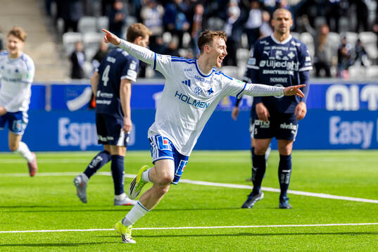 IFK Norrköpings Ryan Nelson jublar
