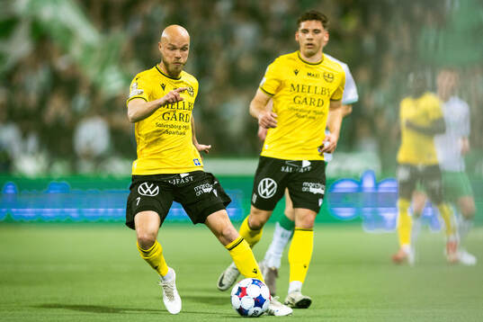 Mjällbys Viktor Gustafson och Timo Stavitski