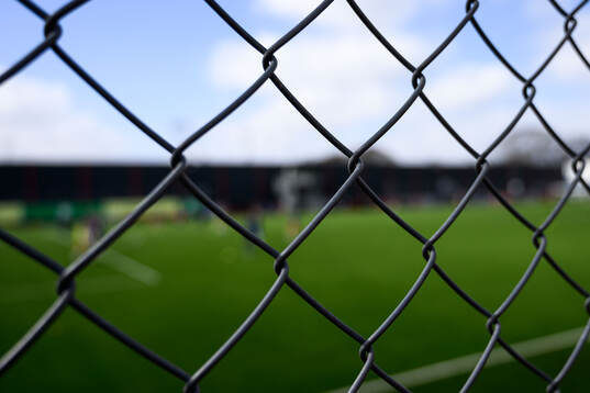 Staket utanför Olympiafältet Plan 10