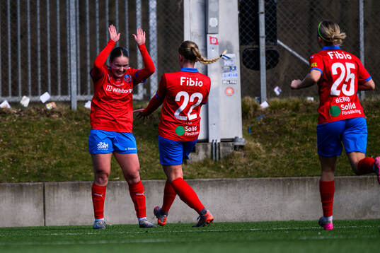 Helsingborgs Mathilde Vangsgaard och Agnes Eklöf jublar
