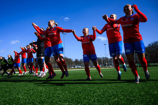 Helsingborgs spelare jublar