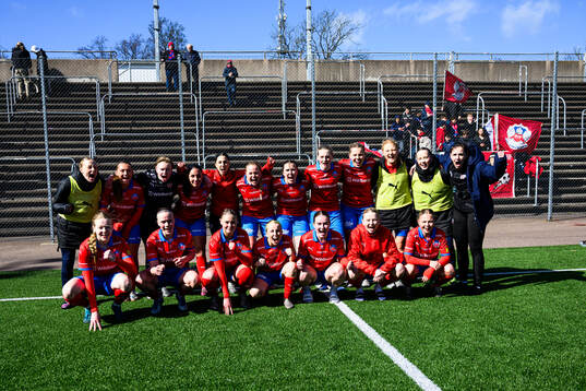 Helsingborgs spelare jublar
