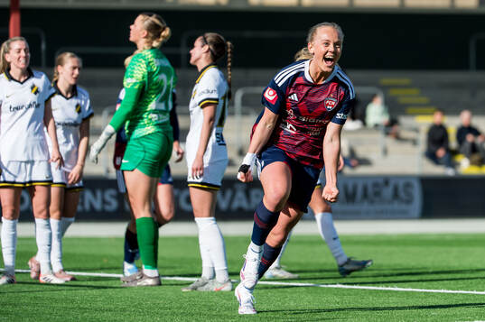 Rosengårds Molly Johansson jublar