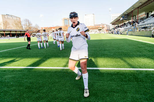 AIKs Olivia Garcia jublar
