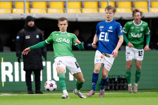 Brages Anders Hellblom och Norrbys Kevin Liimatainen