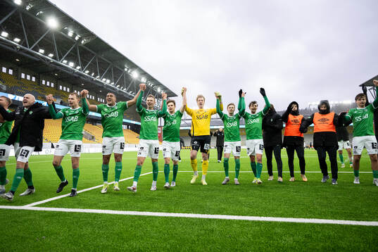 Brages spelare jublar