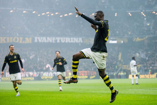AIKs Ibrahim Cisse jublar