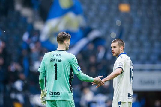 Halmstads målvakt Tim Rönning och Erko Tougjas