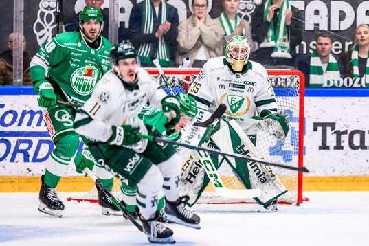 Färjestads målvakt Melker Thelin