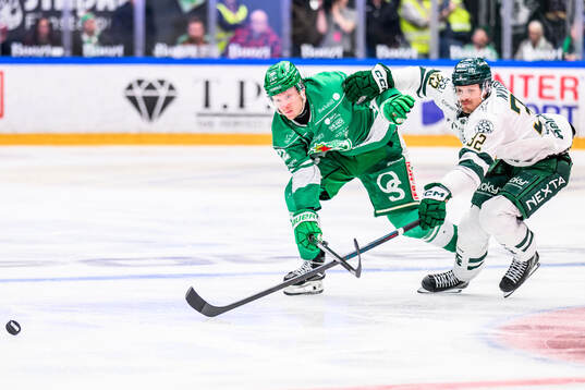 Rögles Fredrik Olofsson och Färjestads Magnus Nygren