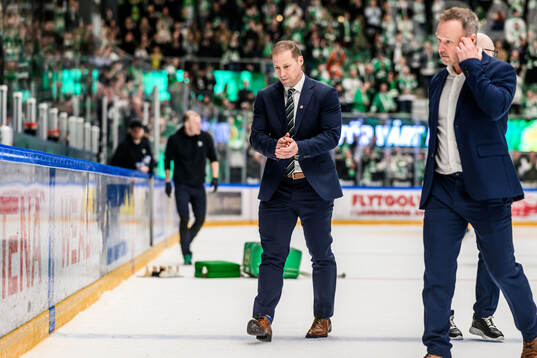 Färjestads tränare Cam Abbott deppar