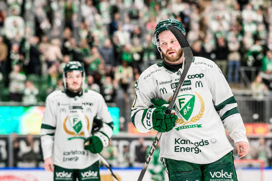 Färjestads Axel Bergkvist deppar