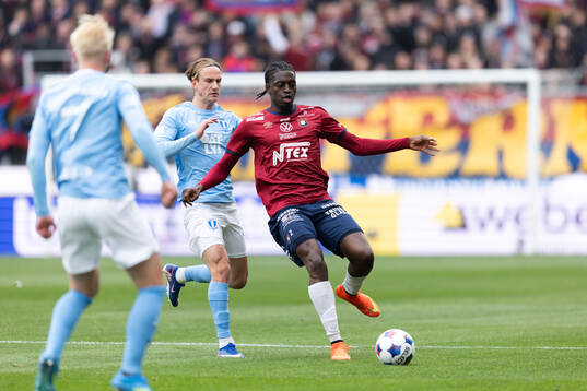 Malmö FFs Erik Botheim och Örgrytes Michael Parker