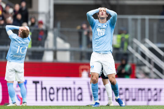 Malmö FFs Erik Botheim deppar