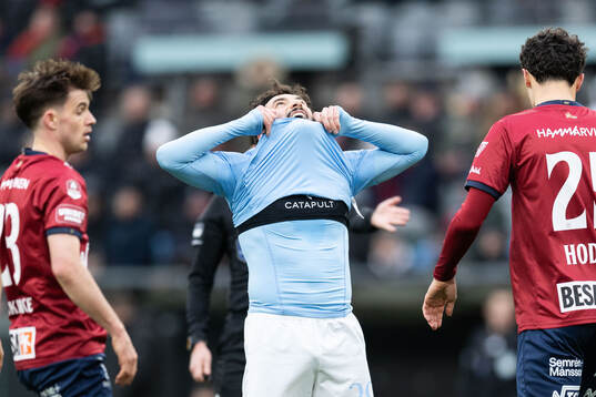 Malmö FFs Sead Haksabanovic deppar