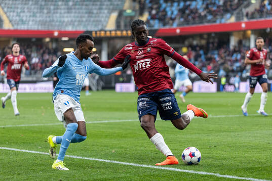 Malmö FFs Taha Ali och Örgrytes Michael Parker