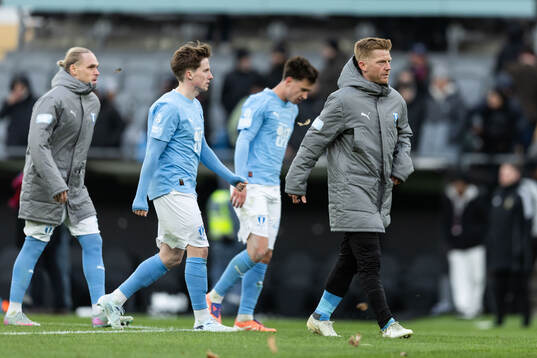 Malmö FFs Johan Karlsson och Anders Christiansen deppar
