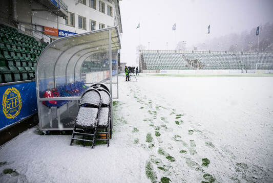 Matchen pausas pga snöoväder