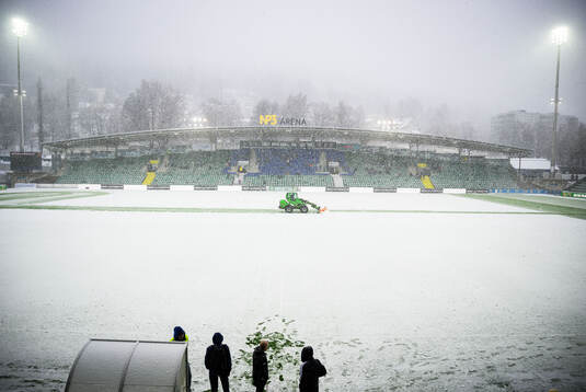 NP3 arena i snöoväder