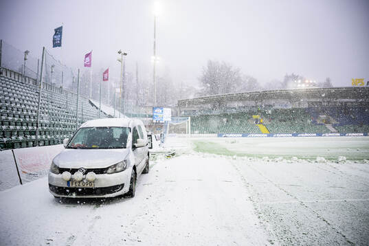Matchen pausas pga snöoväder