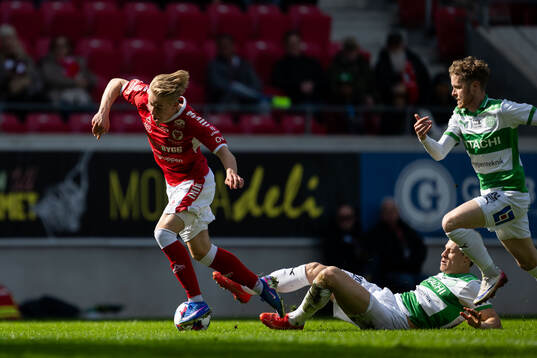 Kalmars Charlie Rosenqvist och Västerås Herman Magnusson