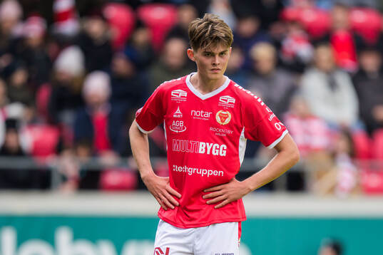 Kalmars Victor Larsson deppar
