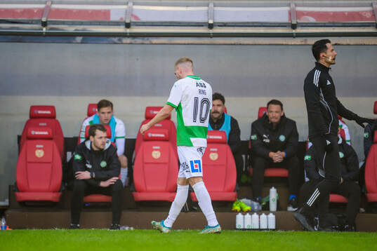 Västerås Jonathan Ring lämnar planen