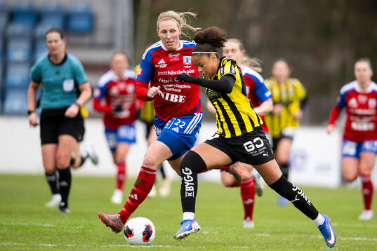 Häckens Felicia Schröder