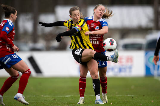 Vittsjös Amanda Altheden och Häckens Anna Anvegård