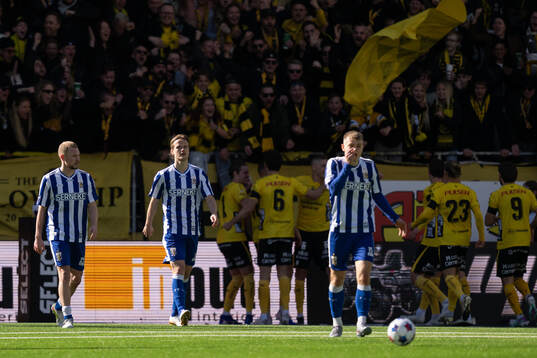 IFK Göteborgs Adam Bergmark Wiberg, August Erlingmark och