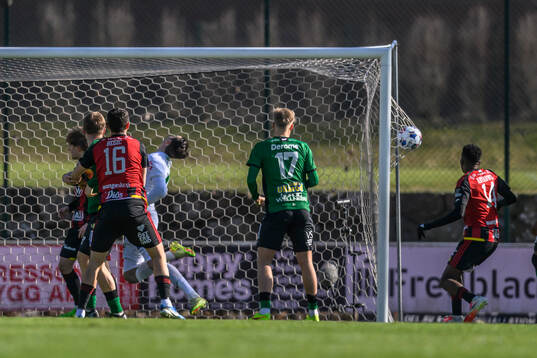 Östersunds 1-2 mål