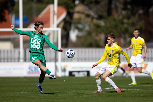 Ljungskiles Lukas Lindholm Corner och Falkenbergs Hampus