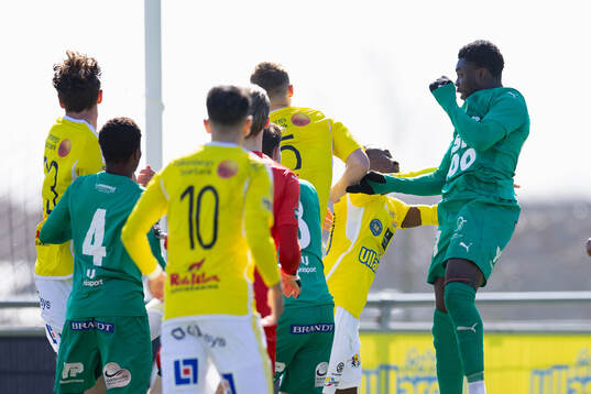 Ljungskiles Gideon Mensah gör 1-1