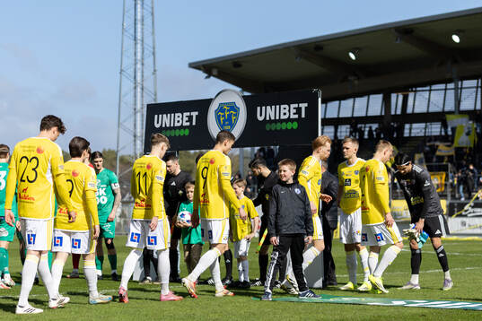 Lagen kommer in