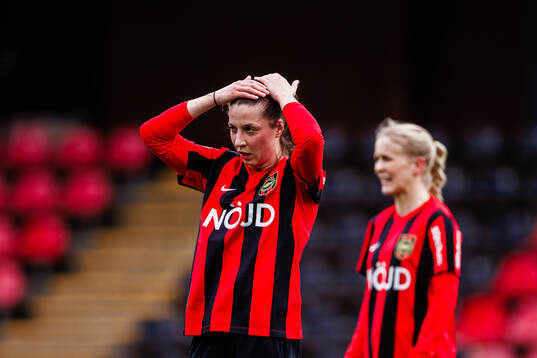 Brommapojkarnas Patricia Fischerova deppar
