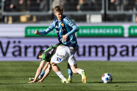 Djurgårdens Patric Åslund och GAIS Matteo De Brienne