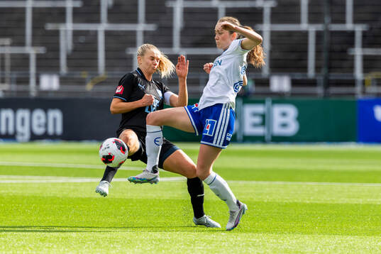 Malmö FFs Nellie Lilja och IFK Norrköpings Matilda