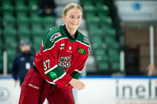 Modos Mira Hallin tilldelas pris som Matchens Lirare
