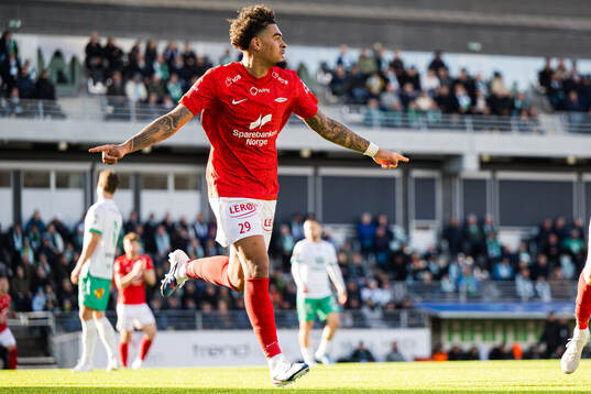 Noah Jean Holm of Brann celebrates