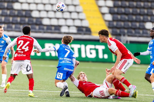Oddevolds Vincent Sundberg och Sandvikens IFs Christian