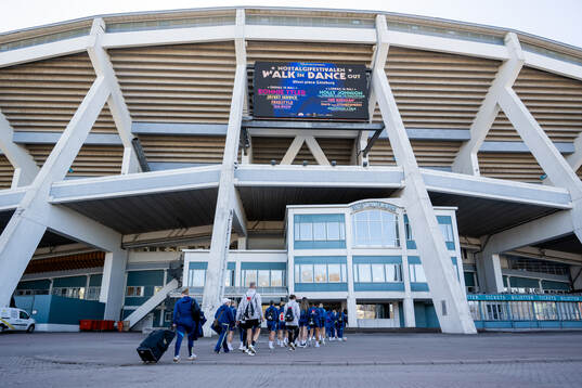 The team of Sweden outside Ullevi arena