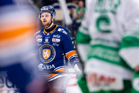 Växjös Lucas Elvenes deppar