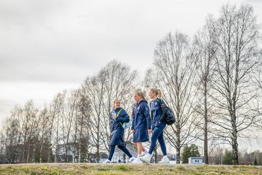 Guro Reiten, Frida Maanum and Guro Bergsvand of the